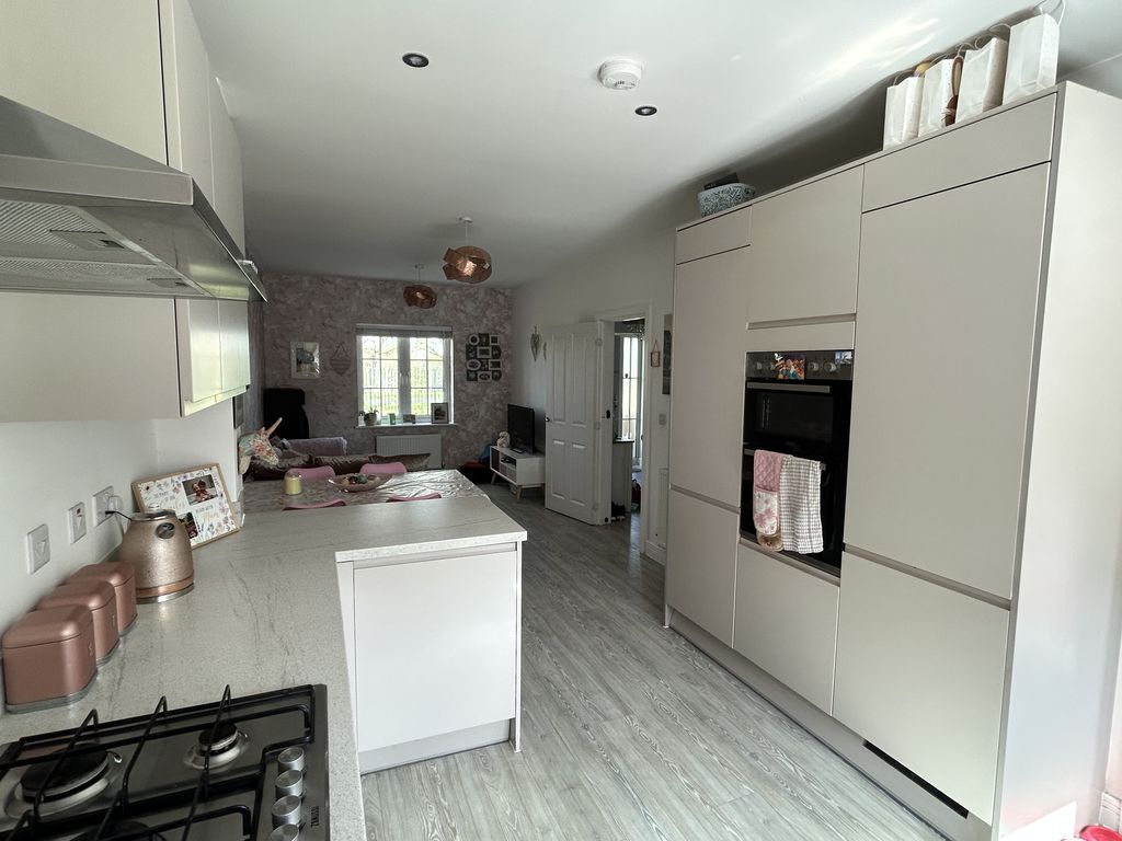Headley Meadow Shortstown